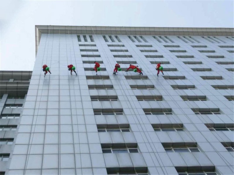 玻璃幕墻清洗，外墻脫落修補(bǔ)及維保
